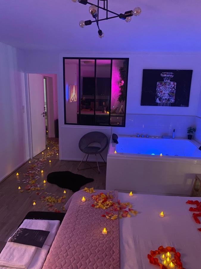 L'AppartE Black Superbe Appartement Pop ! Безансон Экстерьер фото